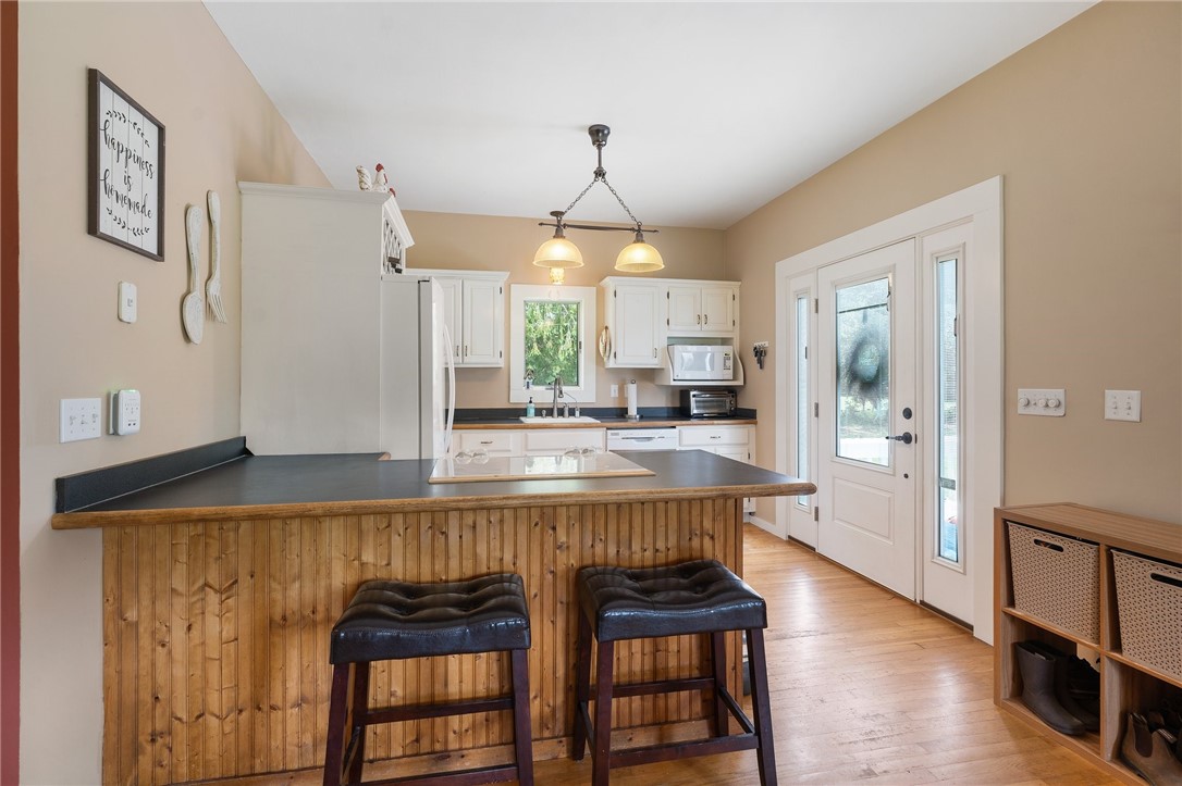 1355 Chopmist Hill Road Scituate, RI 02857 - Photo 11 of 48 Kitchen