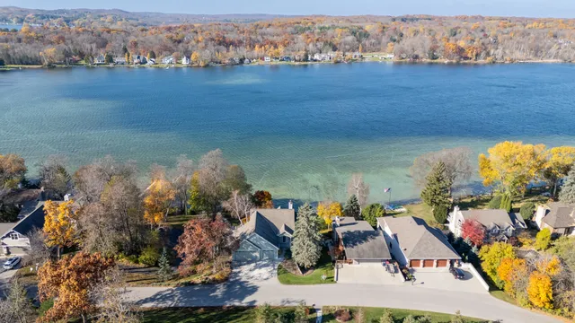 $2,500,000 | 5337 Quaas Drive, West Bend, WI 53095