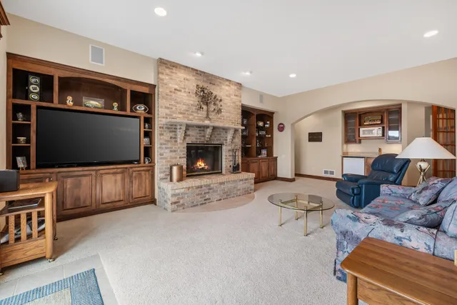 $2,500,000 | 5337 Quaas Drive, West Bend, WI 53095