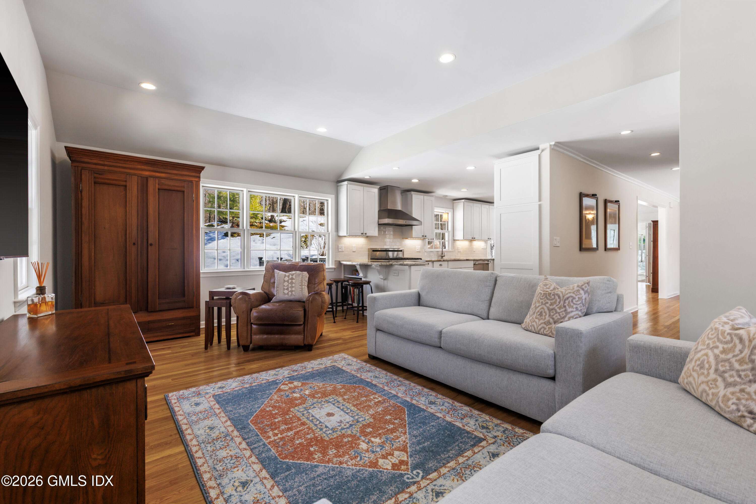 40 Thunder Mountain Road Greenwich, CT 06831 - Photo 18 of 35 family room