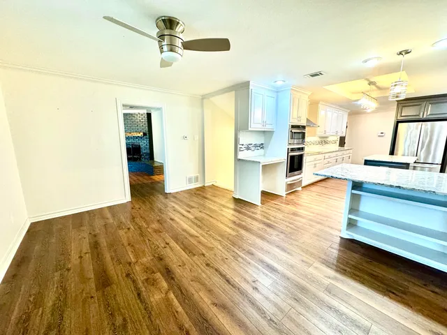 a view of a living room