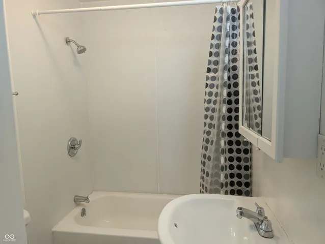 $138,500 | 2413 Silver Street, Anderson, IN 46012