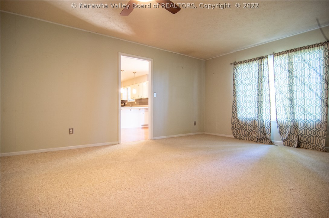 1801 Smith Road Charleston, WV 25314 - Photo 12 of 37 Gallery Image 12