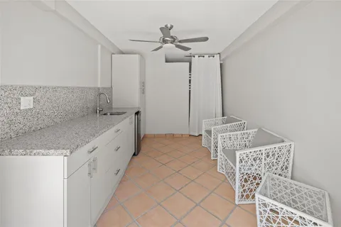 $199,000 | 4925 Collins Avenue, Unit CU2, Miami Beach, FL 33140