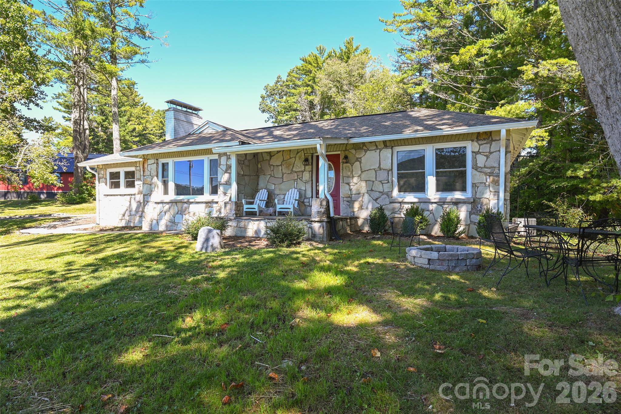 390 Sokassa Road Newland, NC 28657 - Photo 2 of 48 Gallery Image 2