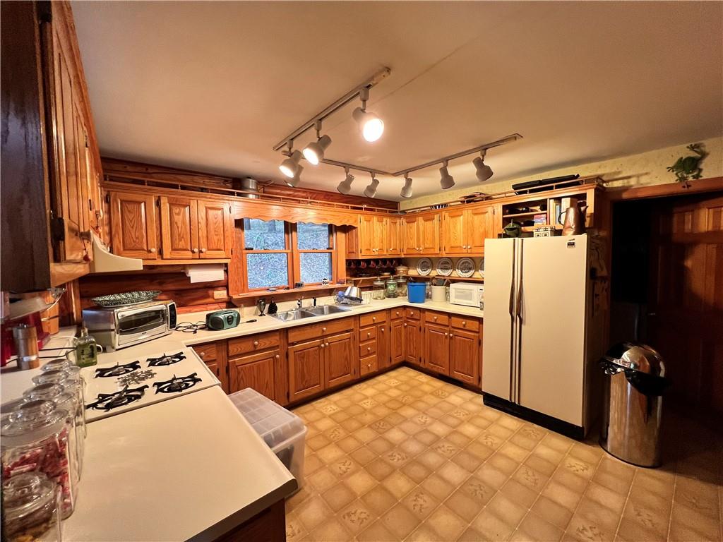 859 Lantz Road Northpoint, PA 15763 - Photo 3 of 17 Gallery Image 3
