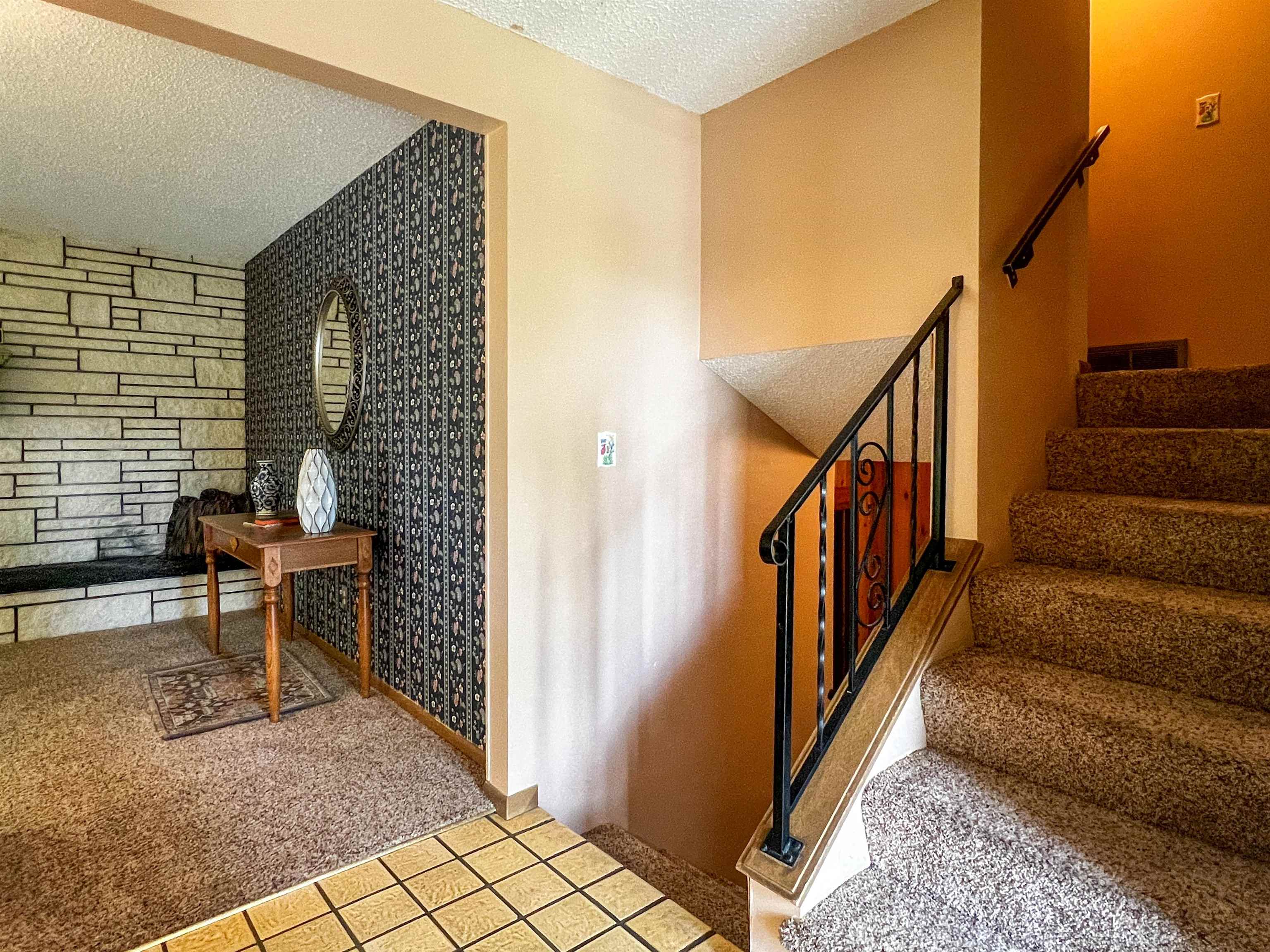 11325 North Post Street Spokane, WA 99218 - Photo 6 of 32