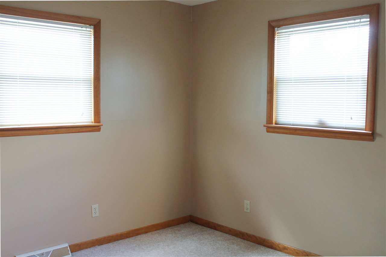 2505 Lone Road Freeland, MI 48623 - Photo 27 of 43