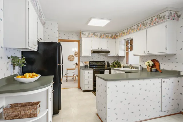 $450,000 | 2217 Westbrook Lane, Madison, WI 53711