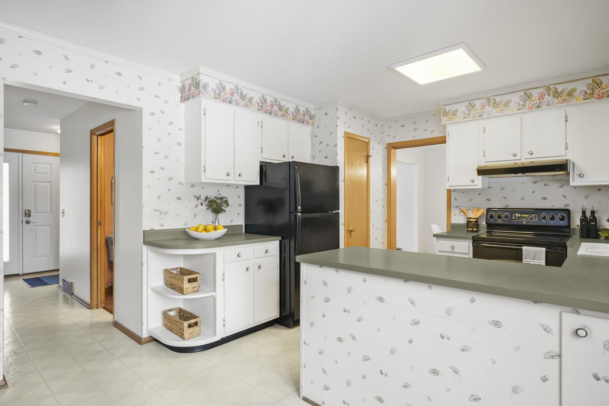 2217 Westbrook Lane Madison, WI 53711 - Photo 18 of 52