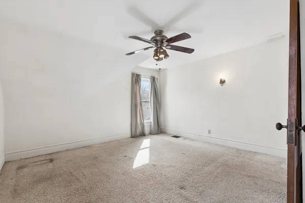 $184,900 | 2808 Farnam Street, Davenport, IA 52803