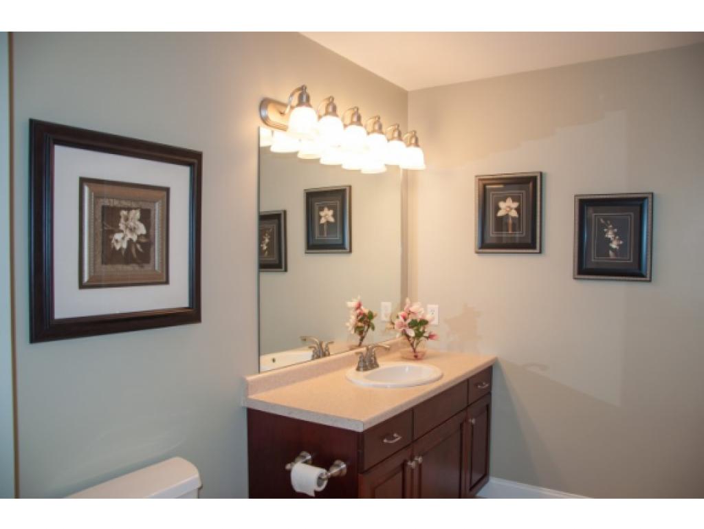 88 Mountain Village Road, Unit 88 Salem, NH 03079 - Photo 17 of 25 Gallery Image 17