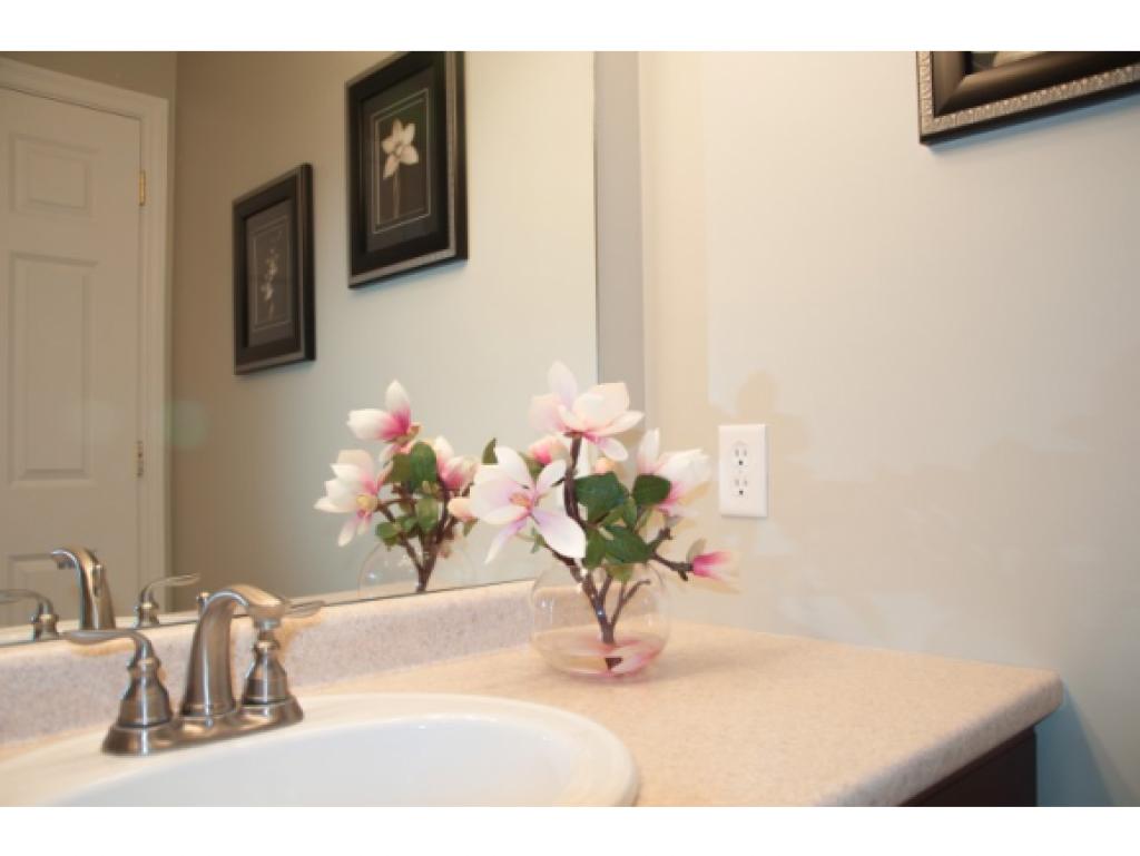 88 Mountain Village Road, Unit 88 Salem, NH 03079 - Photo 19 of 25 Gallery Image 19