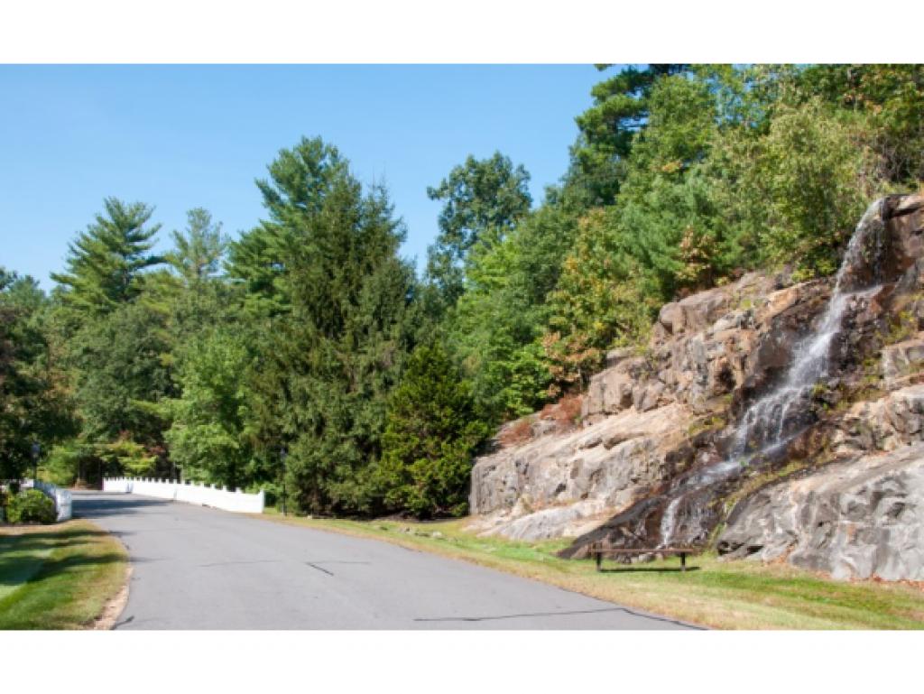 88 Mountain Village Road, Unit 88 Salem, NH 03079 - Photo 25 of 25 Gallery Image 25