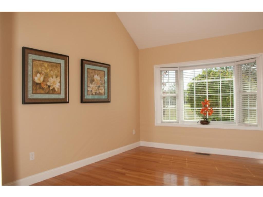 88 Mountain Village Road, Unit 88 Salem, NH 03079 - Photo 6 of 25 Gallery Image 6