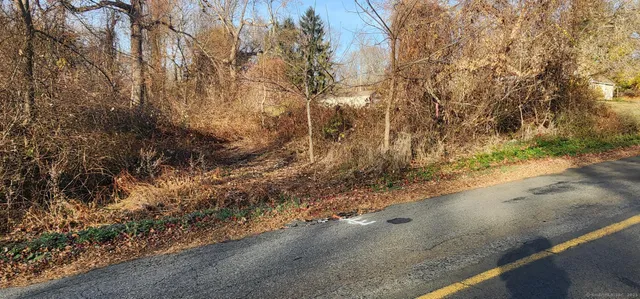 $135,000 | 76 Maple Road, Portland, CT 06480