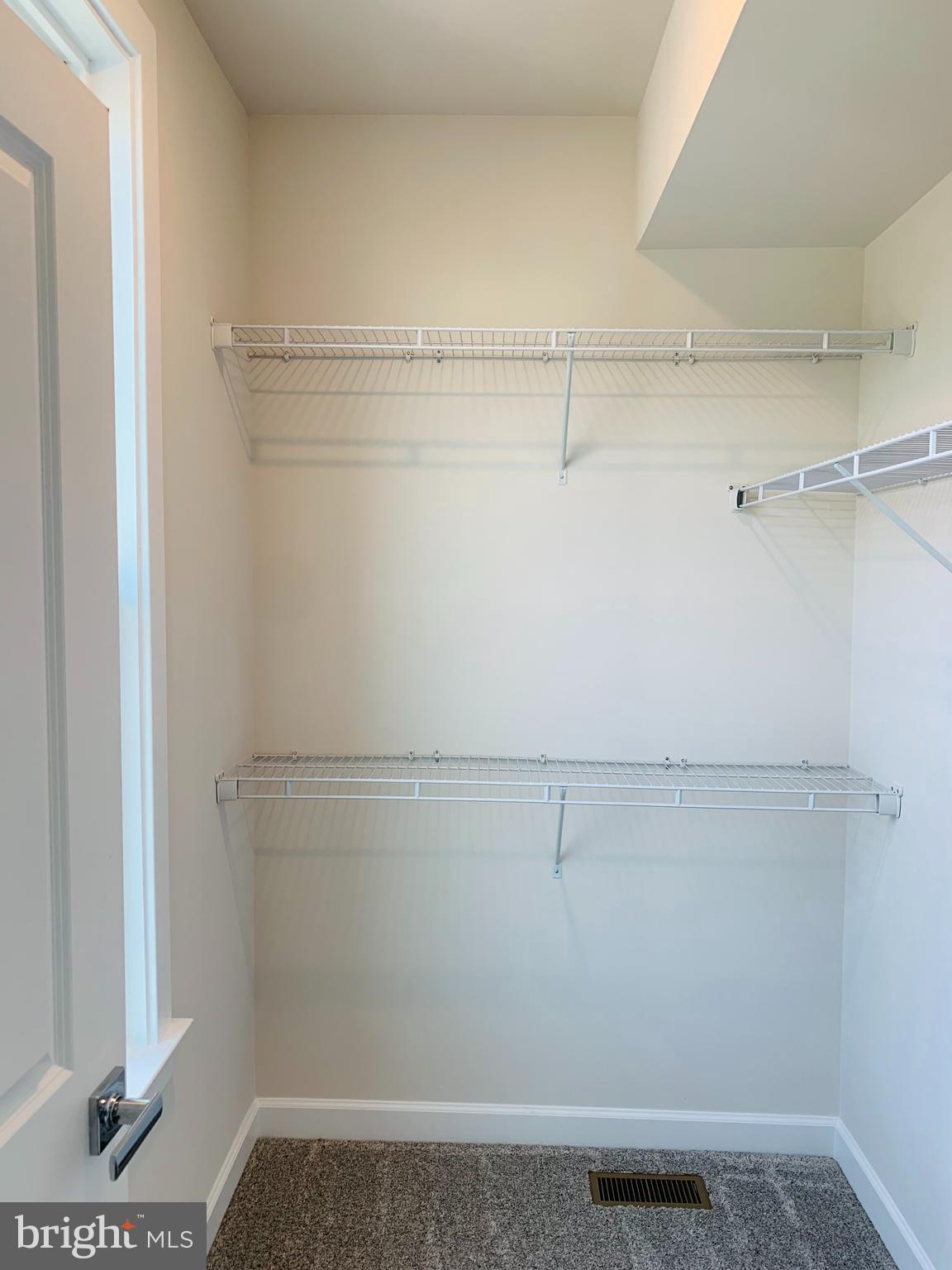 12884 Sunrise Ridge Alley, Unit 47 Herndon, VA 20171 - Photo 20 of 37 a view of small space