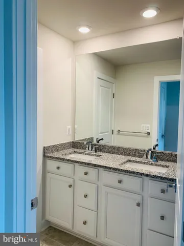 $3,000 | 12884 Sunrise Ridge Alley, Unit 47, Herndon, VA 20171