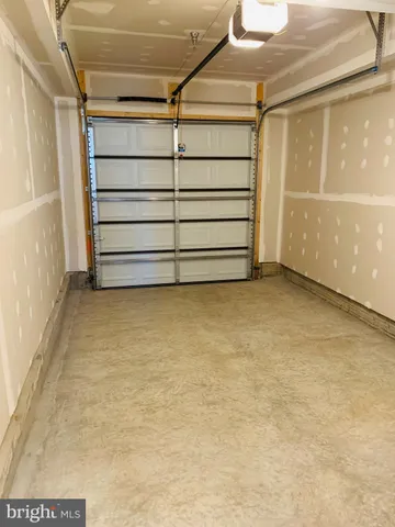 $3,000 | 12884 Sunrise Ridge Alley, Unit 47, Herndon, VA 20171