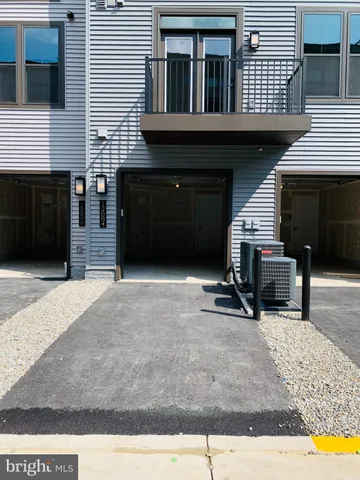 $3,000 | 12884 Sunrise Ridge Alley, Unit 47, Herndon, VA 20171