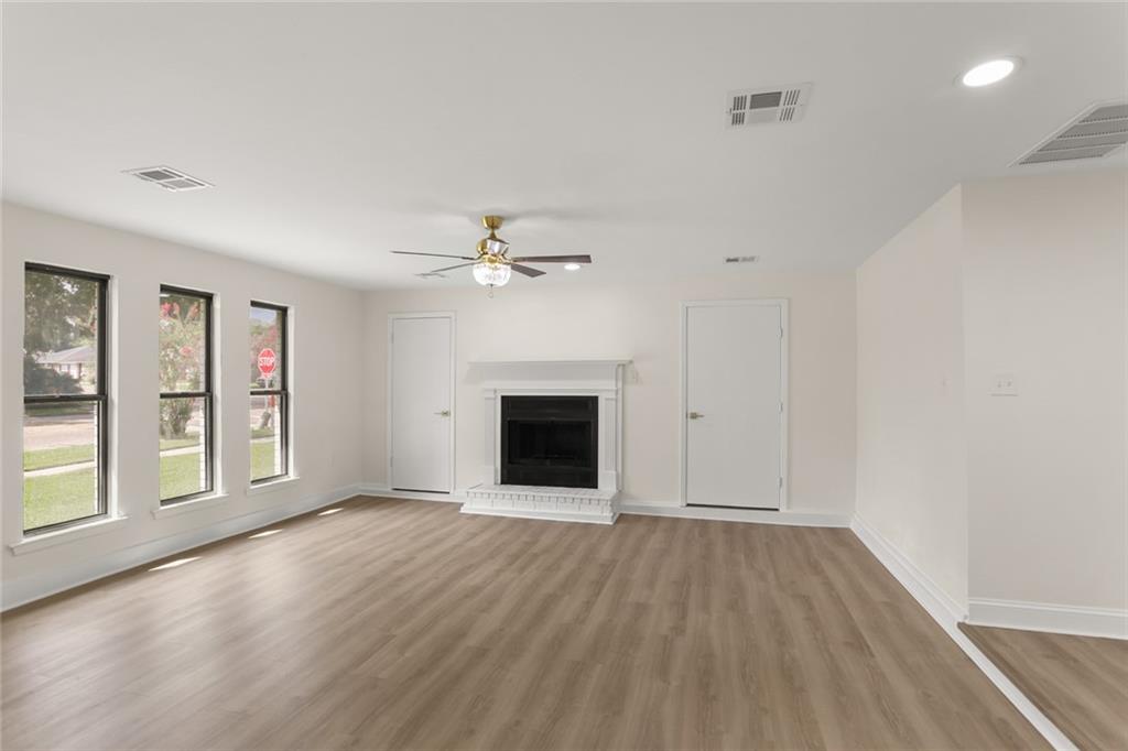 4056 Post Drive Harvey, LA 70058 - Photo 5 of 23