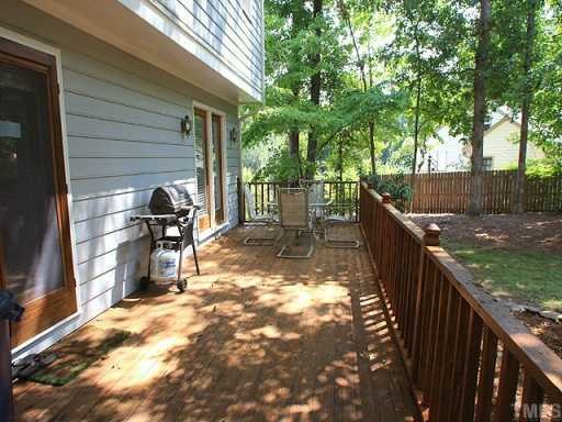 7320 Glendower Road Raleigh, NC 27613 - Photo 11 of 12