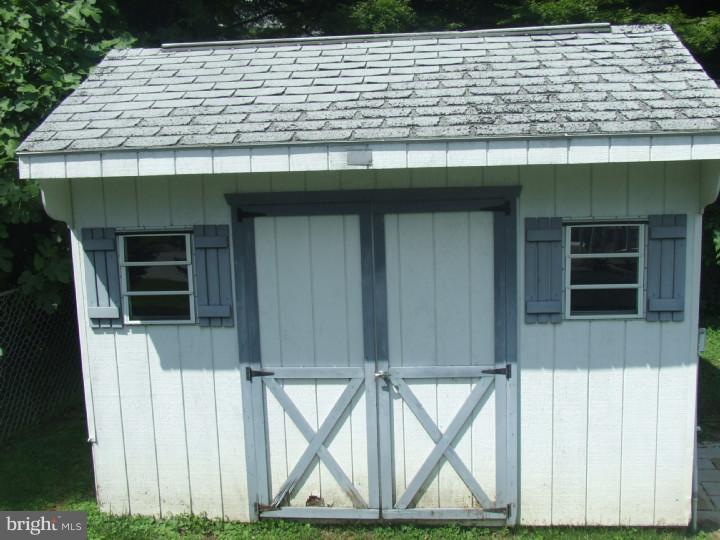 1107 Wynnbrook Road Secane, PA 19018 - Photo 12 of 14 Storage Shed