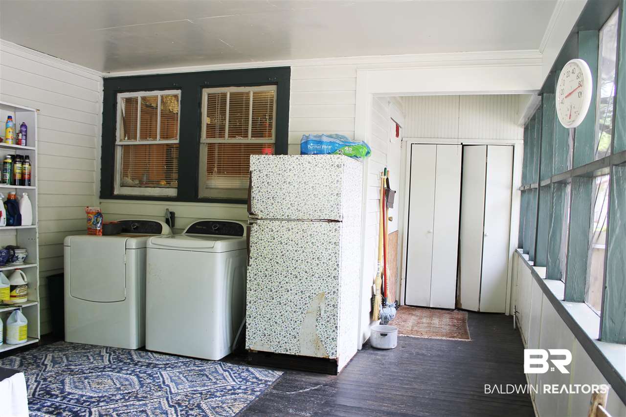 315 Dexter Avenue Mobile, AL 36604 - Photo 15 of 19