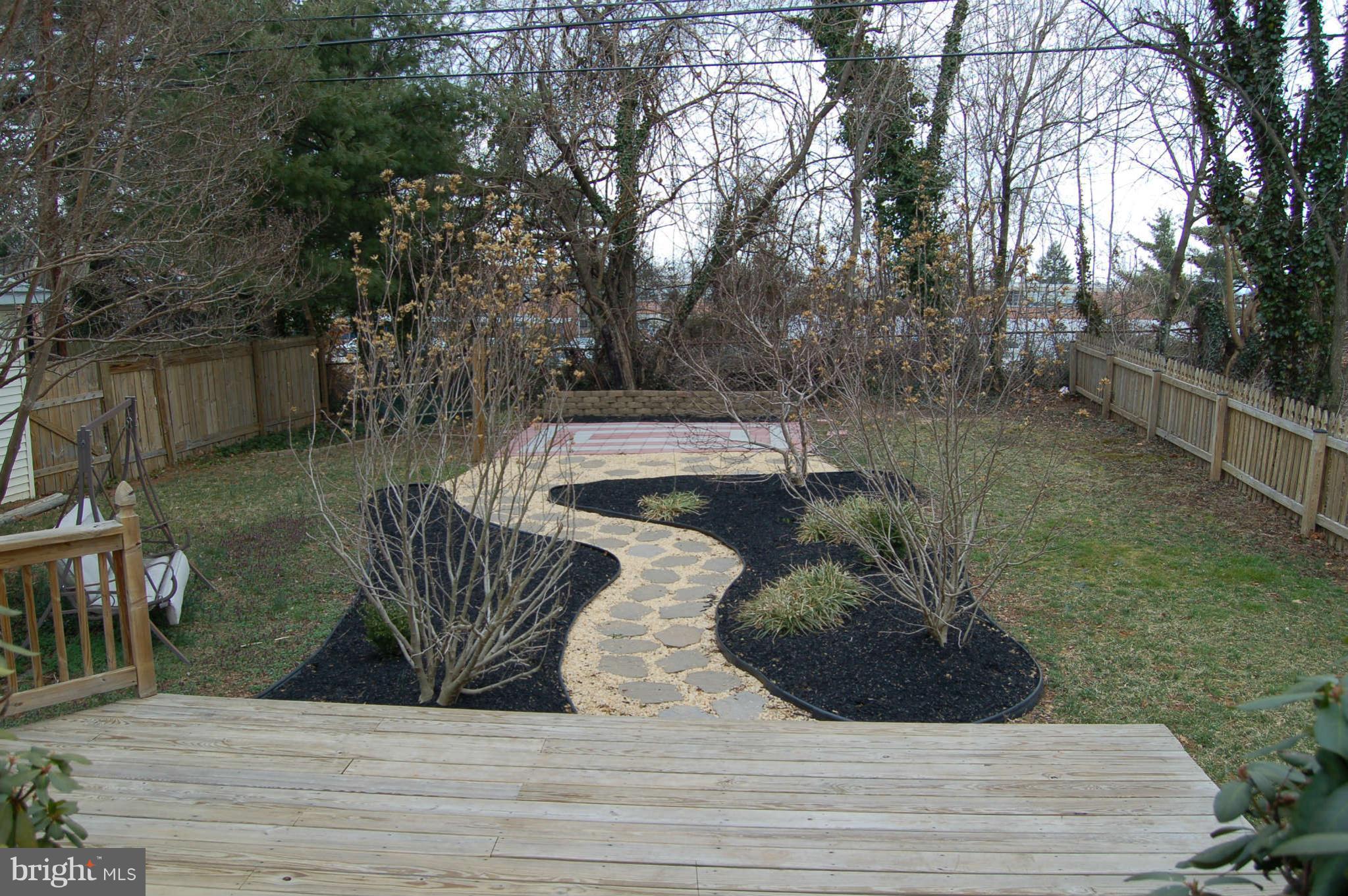 5311 Brabant Road Baltimore, MD 21229 - Photo 27 of 29 a view of outdoor space and yard