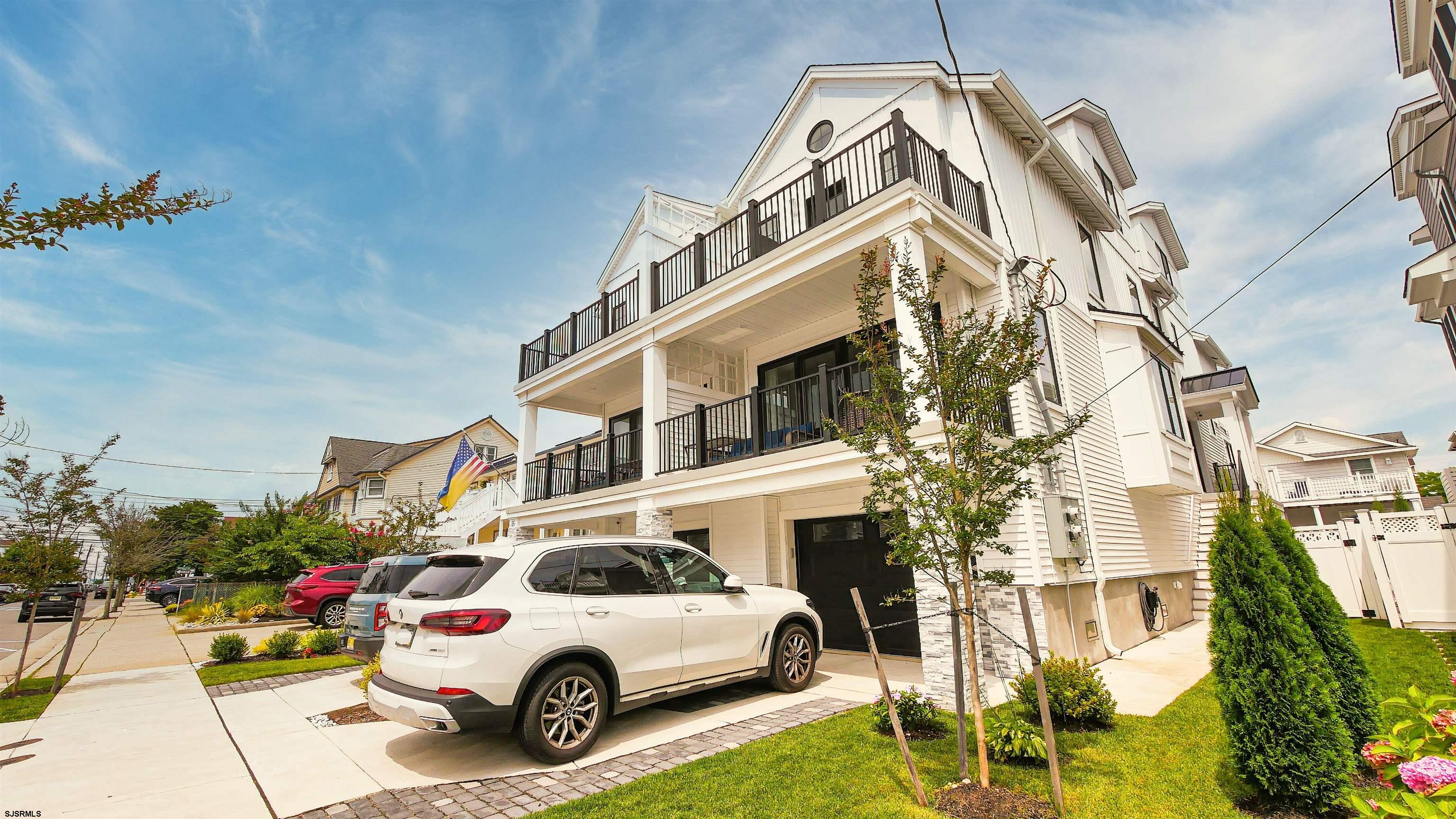 15 North Jefferson Ave Unit B  