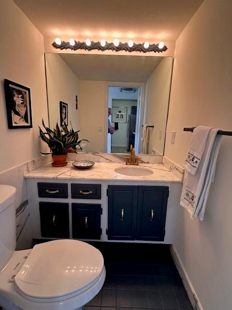 155 Ocean Ln Drive, Unit 706 Key Biscayne, FL 33149 - Photo 17 of 19 Powder Room Ready to Go