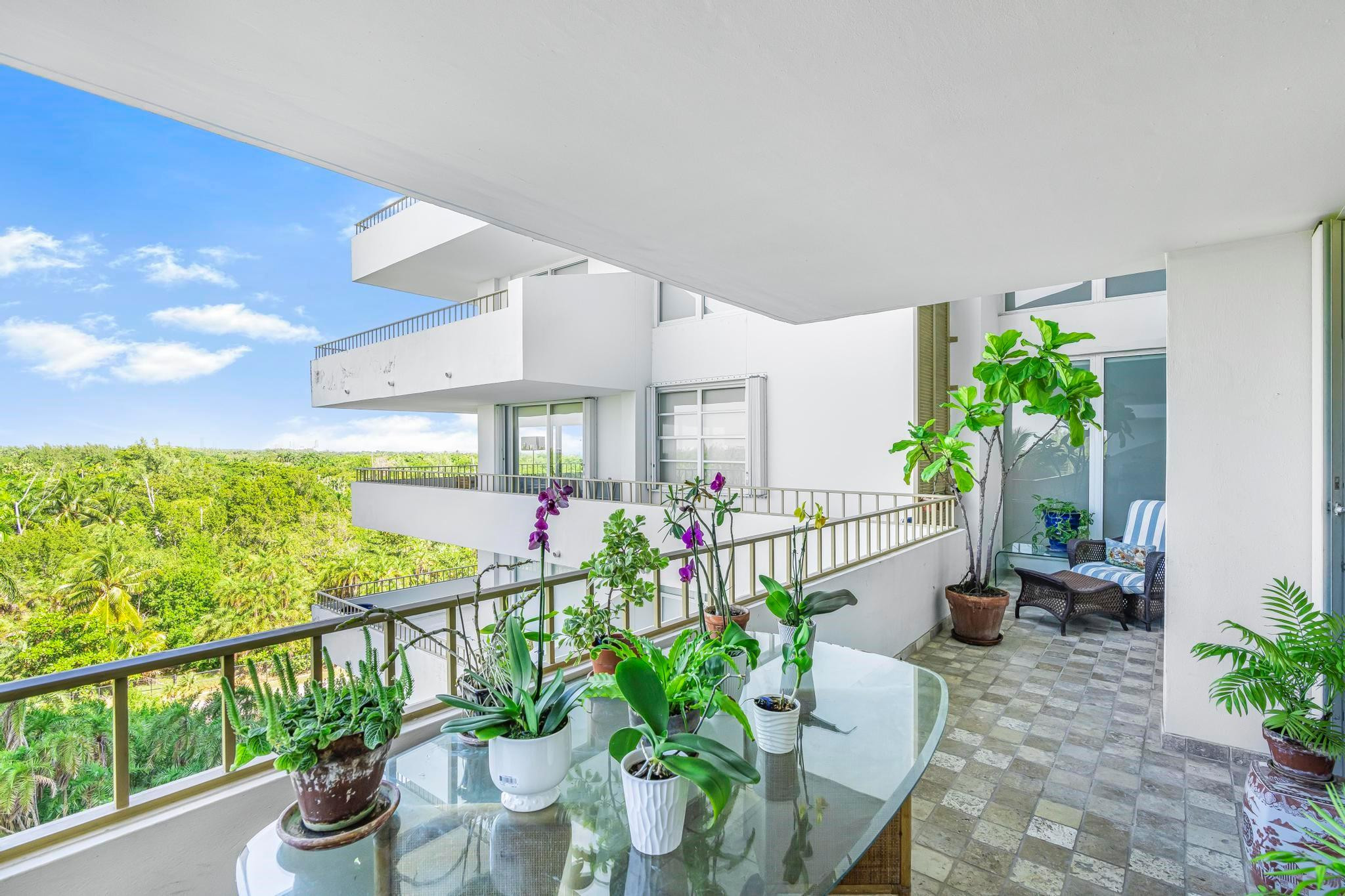 155 Ocean Ln Drive, Unit 706 Key Biscayne, FL 33149 - Photo 6 of 19 Oversized TerraceFacing City