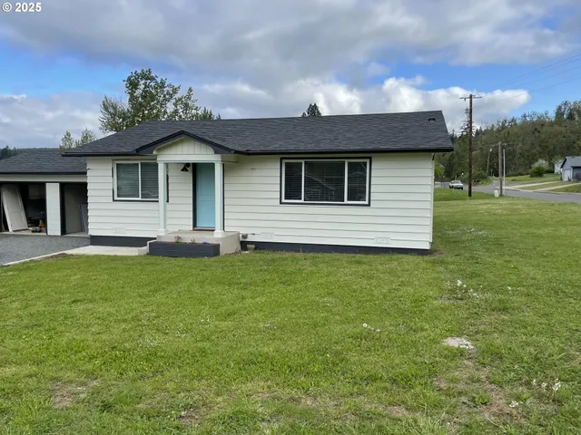 $1,150,000 | 287 East 3rd Street, Lowell, OR 97452