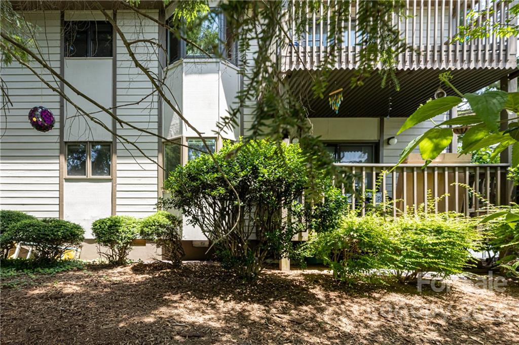 201 Racquet Club Road, Unit 25 Asheville, NC 28803 - Photo 22 of 25 Gallery Image 22