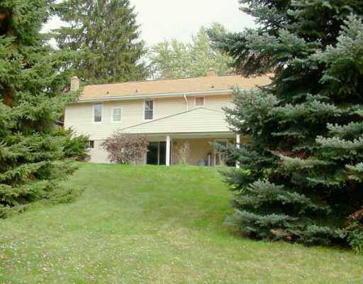 111 Pear Orchard Road Coraopolis, PA 15108 - Photo 2 of 8