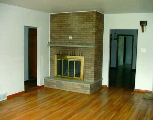 111 Pear Orchard Road Coraopolis, PA 15108 - Photo 4 of 8