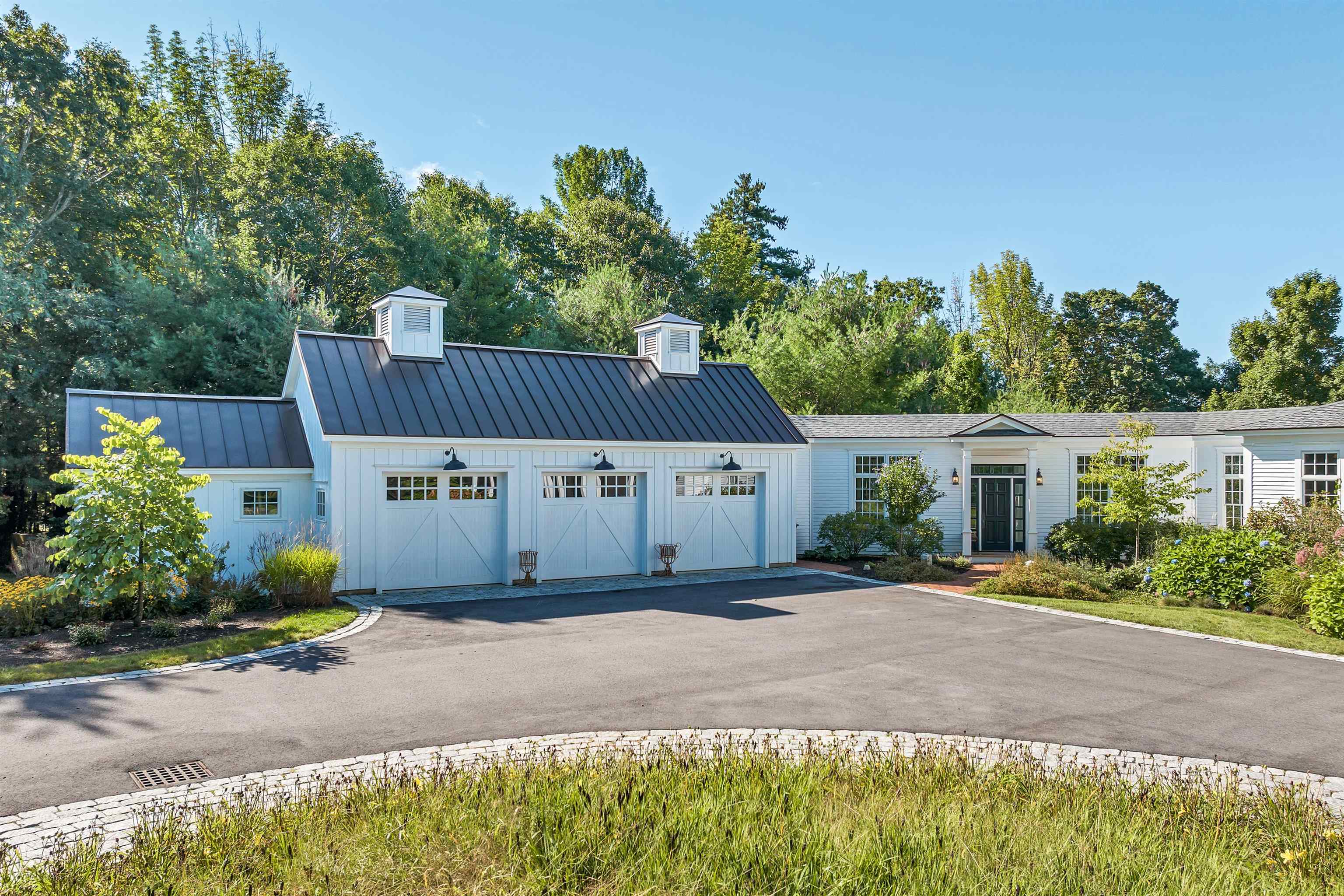 137 Brown Road Tuftonboro, NH 03816 - Photo 7 of 40