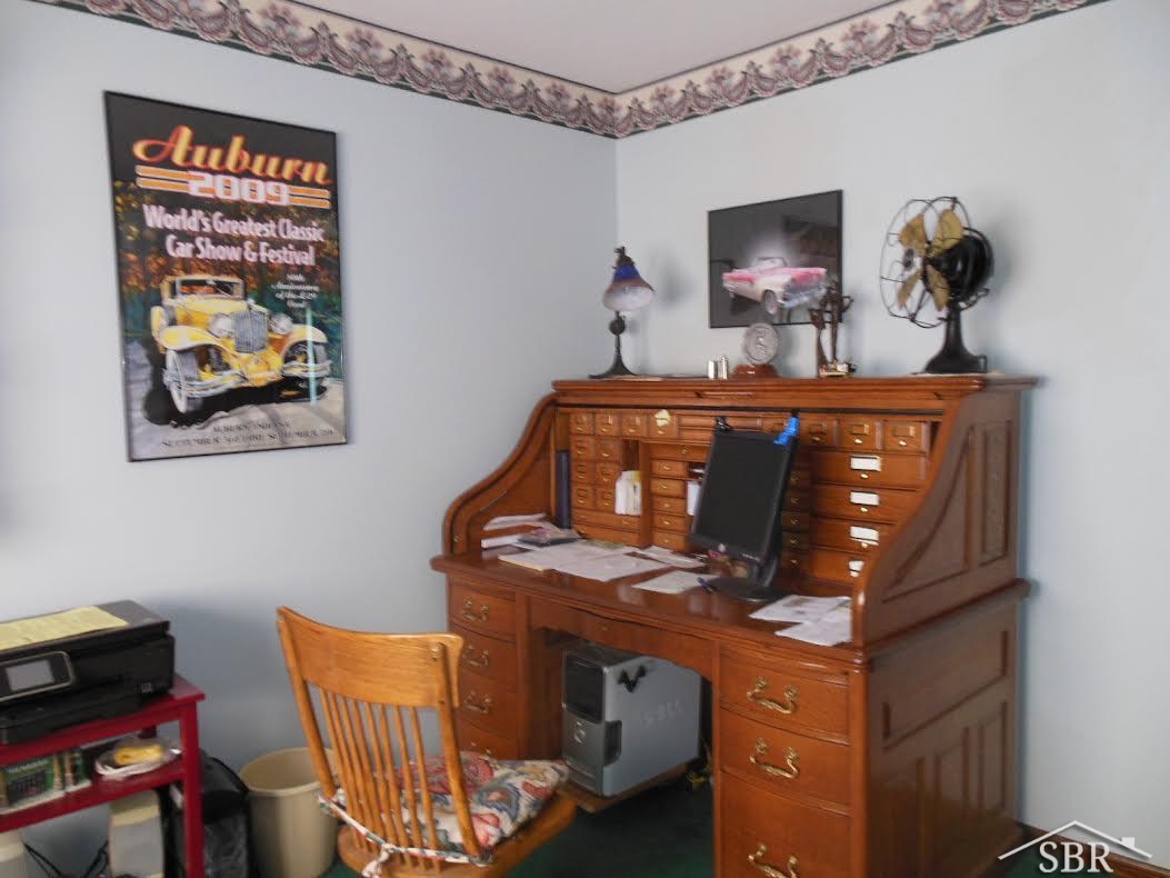 15861 Geddes Road Hemlock, MI 48626 - Photo 14 of 17 31193870-13.JPG
