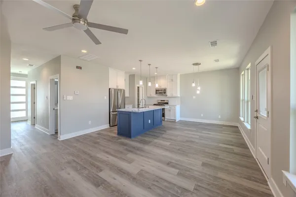 $299,500 | 729 Ebenezer Lane, Brenham, TX 77833