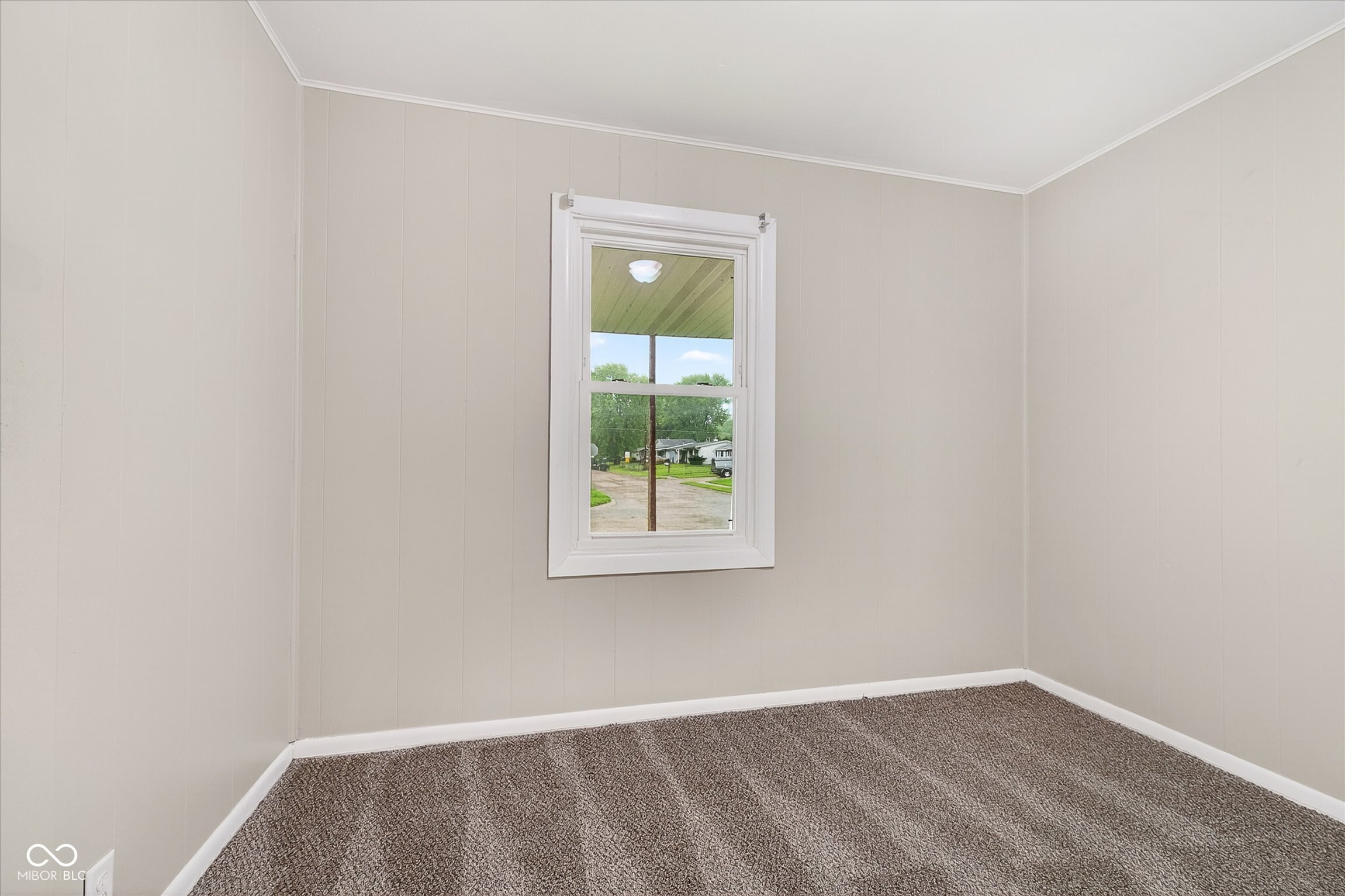 307 Crestview Court Chesterfield, IN 46017 - Photo 19 of 27