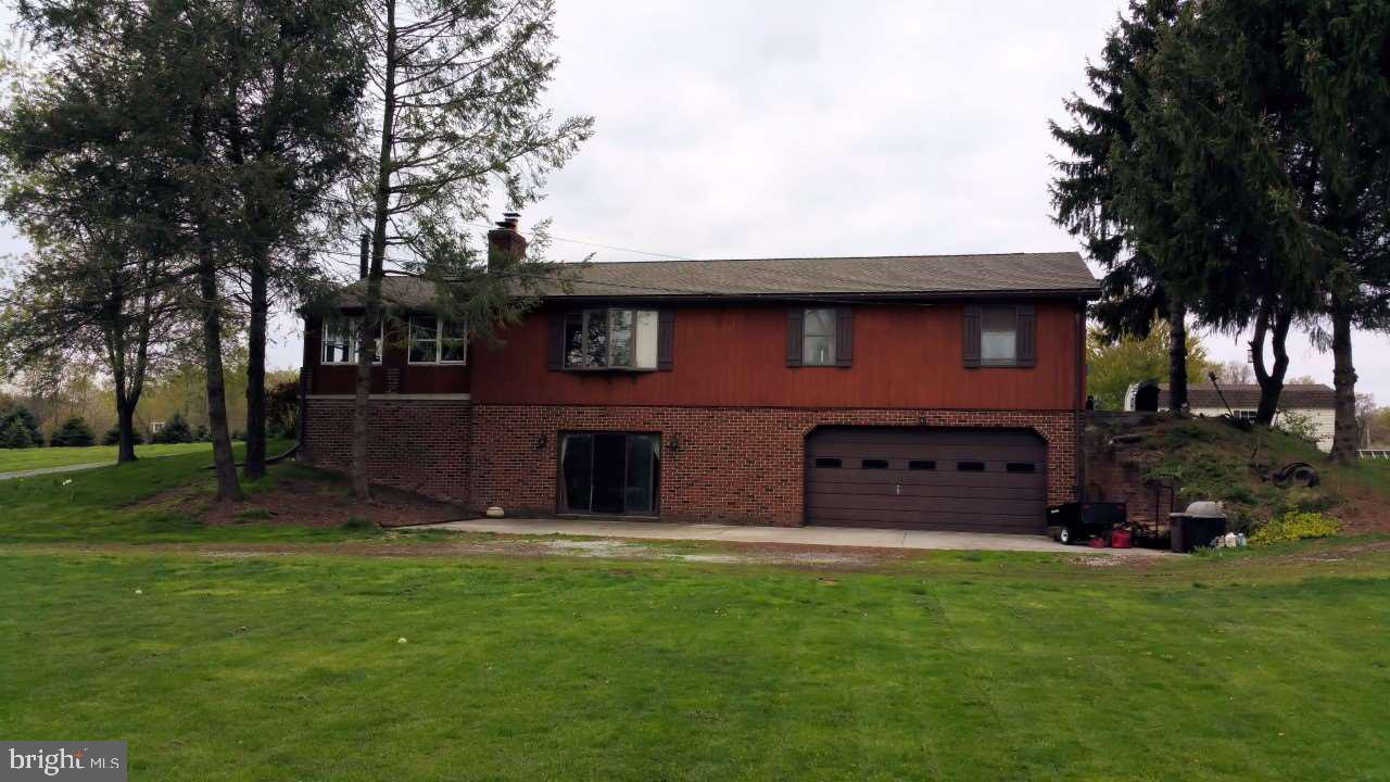 525 Deagen Road Hanover, PA 17331 - Photo 1 of 30