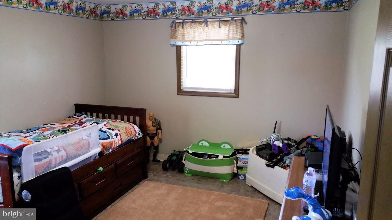 525 Deagen Road Hanover, PA 17331 - Photo 18 of 30