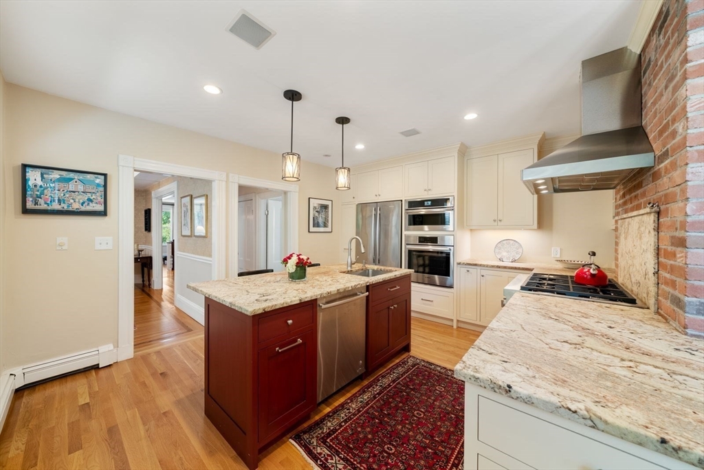 51 Chestnut Street Boston, MA 02129 - Photo 14 of 40