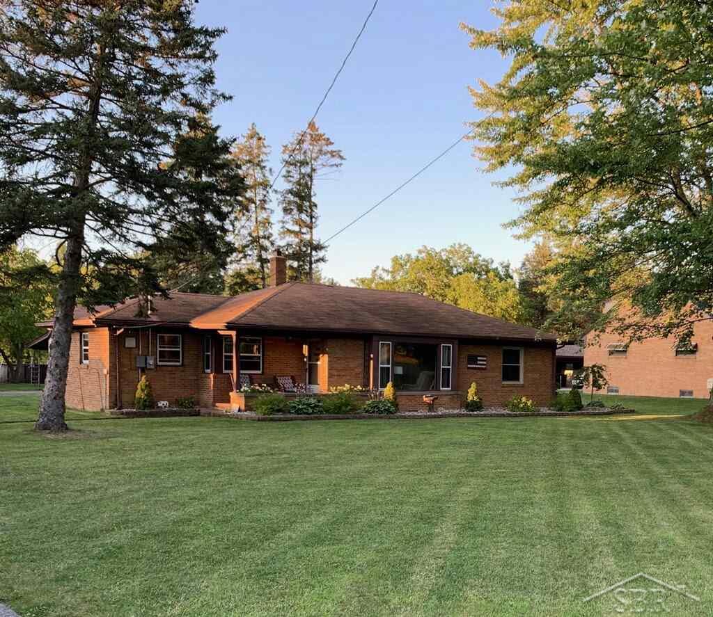 3810 Schust Road Saginaw, MI 48603 - Photo 1 of 24 31391027.JPG