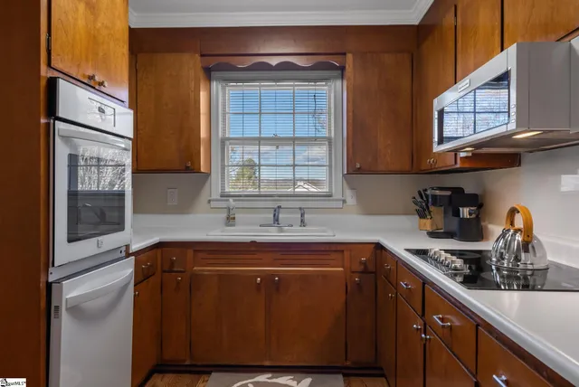 $2,900 | 5 Coleman Park Circle, Travelers Rest, SC 29690