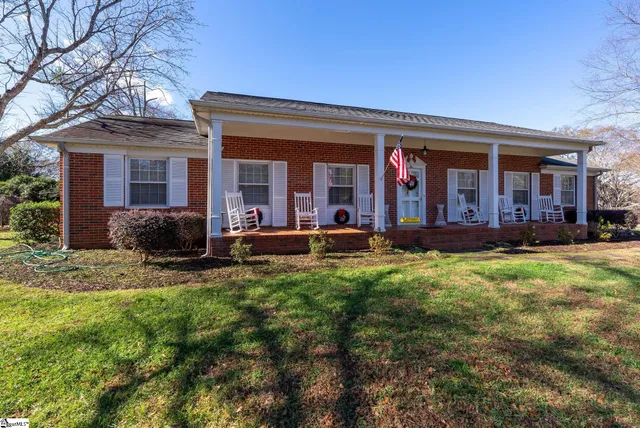 $2,900 | 5 Coleman Park Circle, Travelers Rest, SC 29690