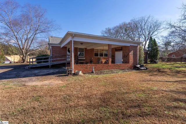 $2,900 | 5 Coleman Park Circle, Travelers Rest, SC 29690