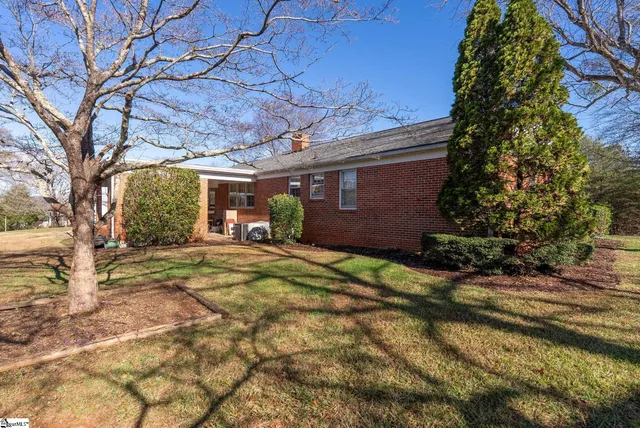 $2,900 | 5 Coleman Park Circle, Travelers Rest, SC 29690