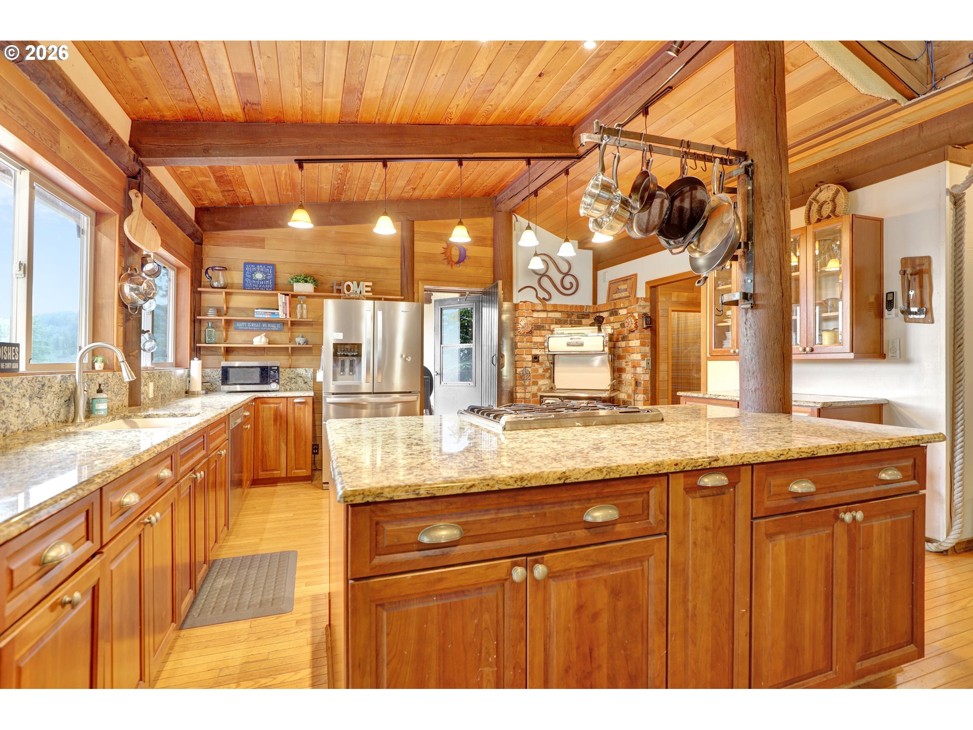 2520 Carroll Road Mosier, OR 97040 - Photo 10 of 47