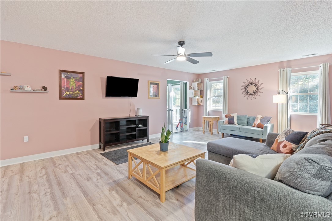 700 Dabbs House Road Richmond, VA 23223 - Photo 4 of 31 Gallery Image 4